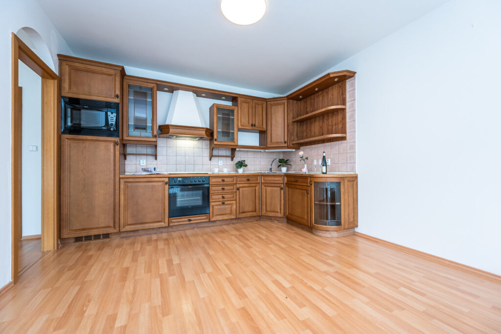 rozvod a společné jmění manželů šárka sabová realitní makléř