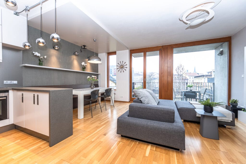 financování nemovitosti prodejem stávající šárka sabová realitní makléř praha