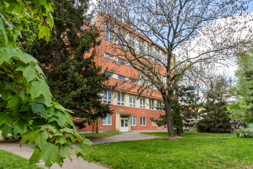 co má obsahovat rezervační smlouva šárka sabová realitní makléř