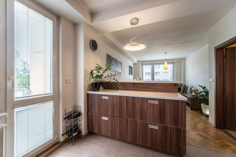 realitní předsevzetí šárka sabová realitní makléř praha