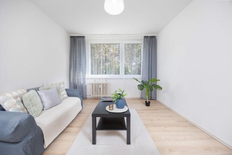 pronájem změny 2026 šárka sabová realitní makléř praha