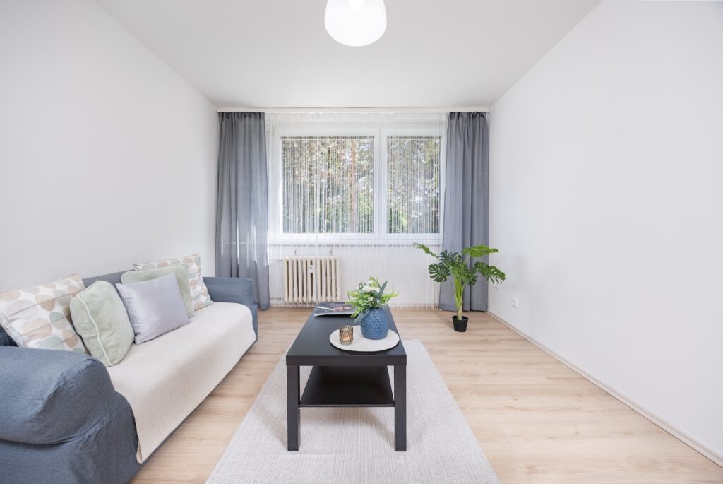 prodej nemovitosti s nábytkem šárka sabová realitní makléř praha