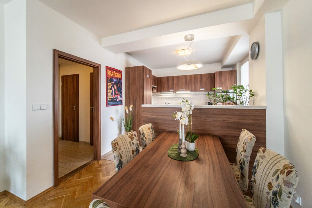 realitní makléř služby šárka sabová