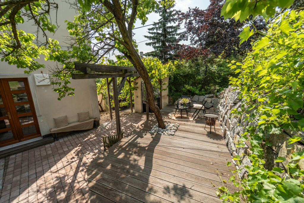 prázdninový dům nebo investice šárka sabová realitní makléř praha